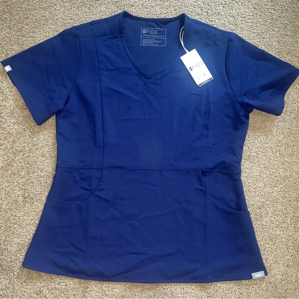 - NWT Figs Aburi Navy Scrub Top Medium